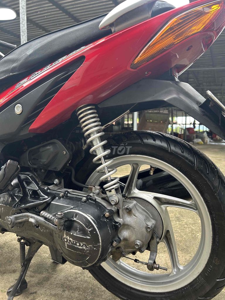 Nhà dư dùng cần bán xe click 110. Mua bán Xe máy tại Huyện Ninh Phước Ninh Thuận được đăng bởi Hào Trần hình 5