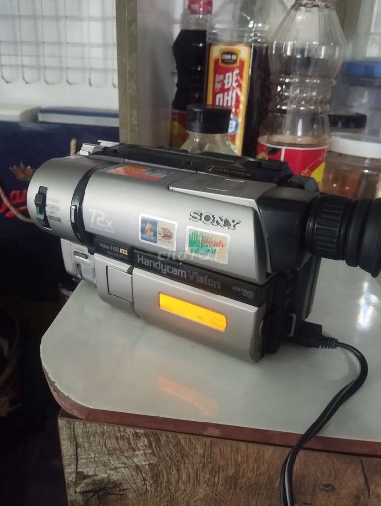 Sony Handycam Vision Bạc 650k. Mua bán Máy ảnh, Máy quay tại Thành phố Thủ Đức Tp Hồ Chí Minh được đăng bởi Ly Ly hình 1