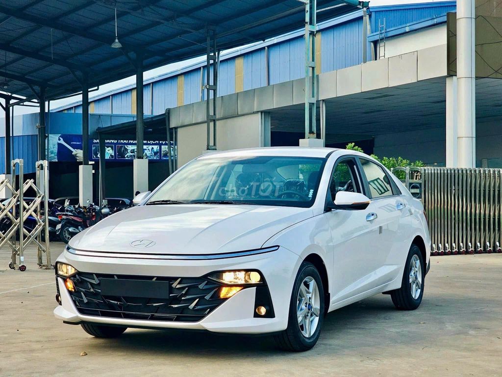 Hyundai Accent 2024 1.5 AT Đặc biệt - 1900 km