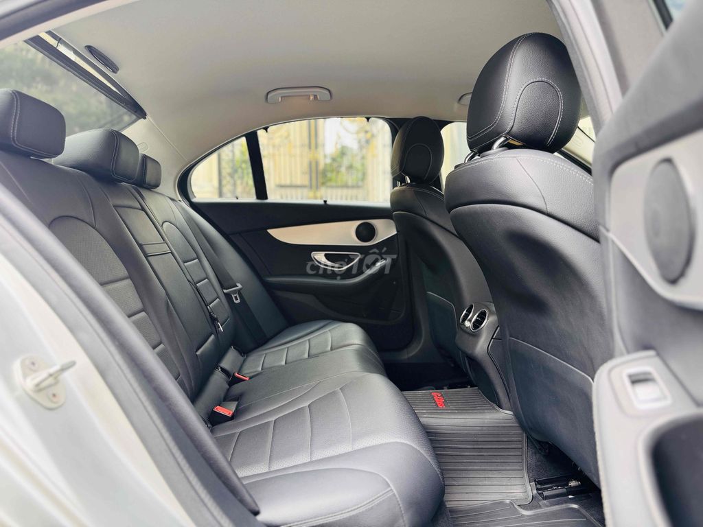 C200 GIÁ CỰC HỢP LÝ - BAO TEST HÃNG - 1 CHỦ. Mua bán Ô tô tại Quận Bình Tân Tp Hồ Chí Minh được đăng bởi Huỳnh Thiên Bảo hình 14