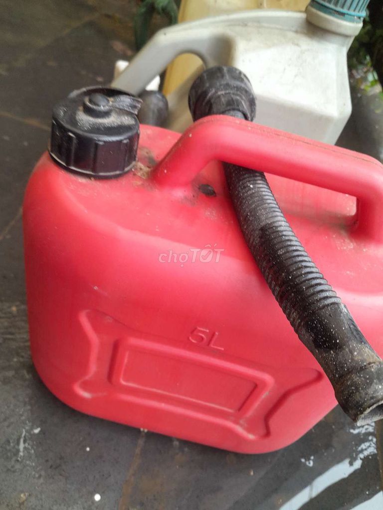 3 can dựng dầu, xăng loại 5 lít, 4 lít, 6 lít. Mua bán Phụ tùng xe tại Quận Tây Hồ Hà Nội được đăng bởi Lê Nguyên hình 4