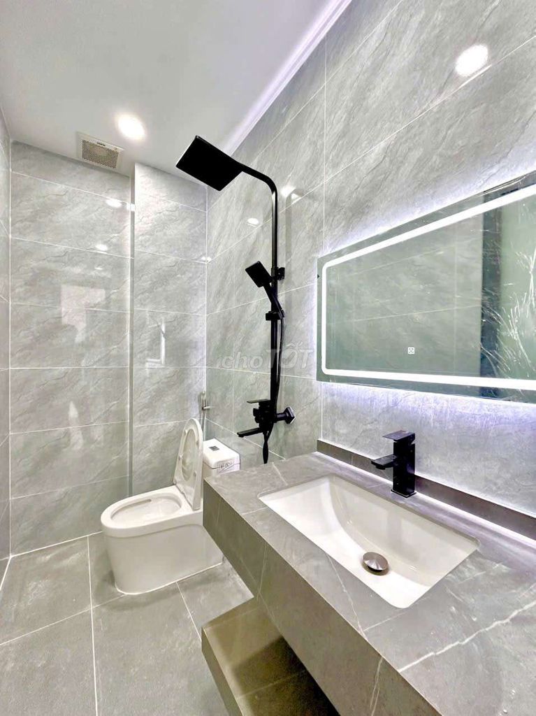 Bán nhà gần lê trọng tấn bình tân