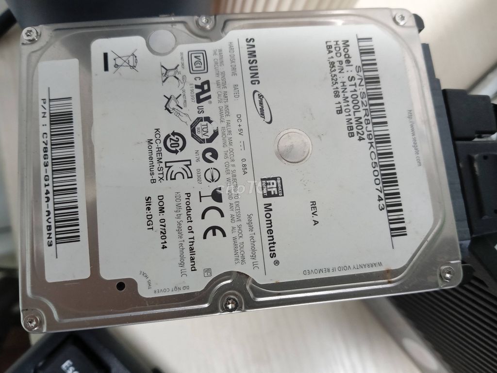 Ổ cứng HDD Samsung ST1000LM024 Đã qua sử dụng. Mua bán Linh kiện (RAM, Card...) tại Thành phố Rạch Giá Kiên Giang được đăng bởi Linh QUốc hình 1