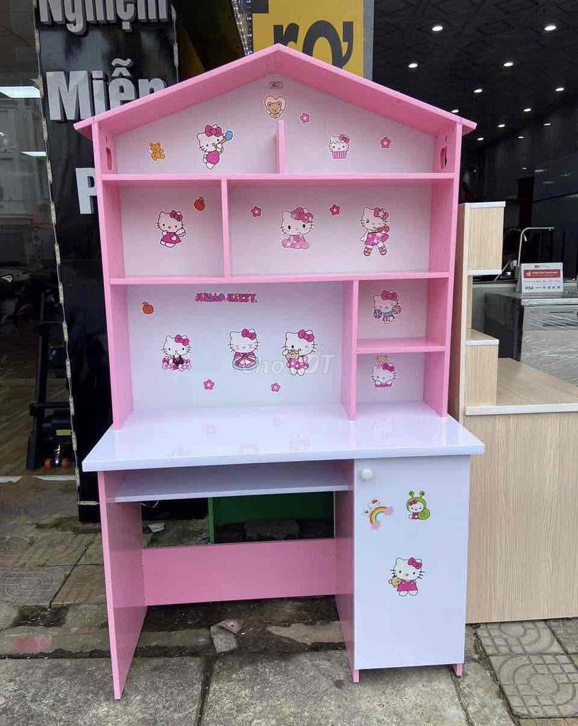Bàn học cho bé. Mua bán Mẹ và bé tại Quận Thanh Khê Đà Nẵng được đăng bởi Huỳnh Thị Thúy Loan hình 1
