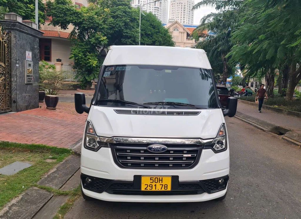 Ford Transit 2023 Trắng 70000 km. Mua bán Ô tô tại Quận 4 Tp Hồ Chí Minh được đăng bởi Minh Phương hình 1