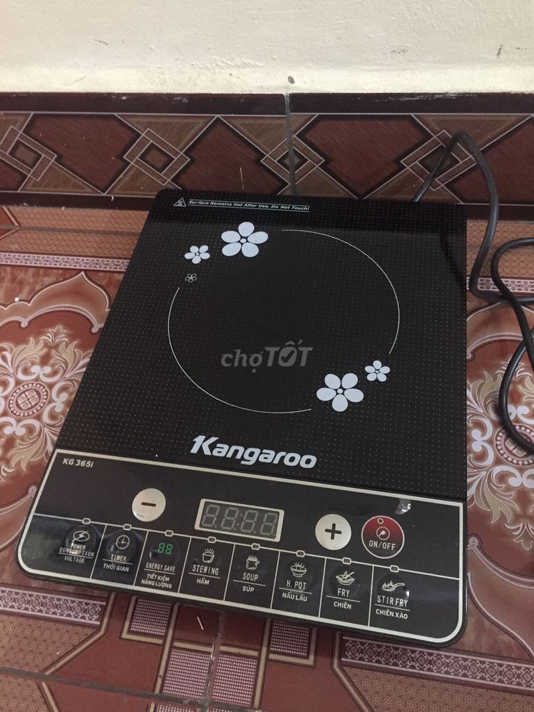 Bếp từ Kangaroo KG-365i đẹp như mới