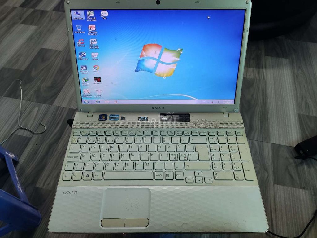Sony VAIO PCG-71913L i5 4GB Trắng. Mua bán Laptop tại Thành phố Hạ Long Quảng Ninh được đăng bởi Nguyễn Đức Trung hình 1