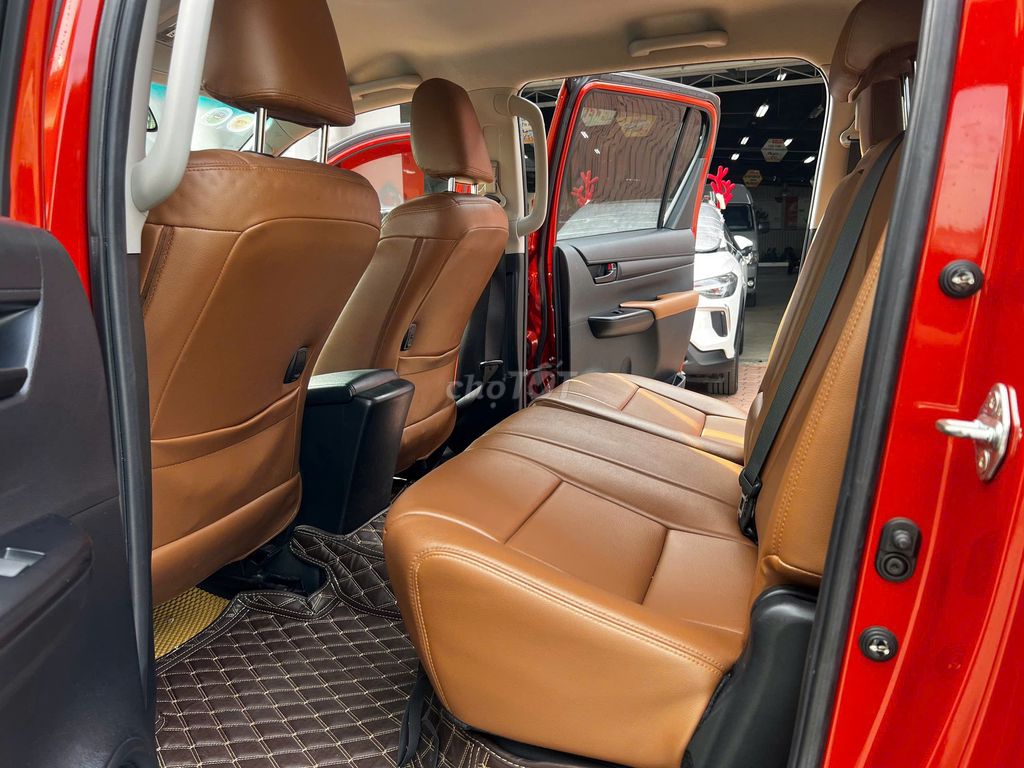 Toyota Hilux 2021 Máy Dầu - 35.890 km - Còn Giảm. Mua bán Ô tô tại Quận Gò Vấp Tp Hồ Chí Minh được đăng bởi Vũ Phong Toyota Sure Xe Cũ Chính Hãng hình 14