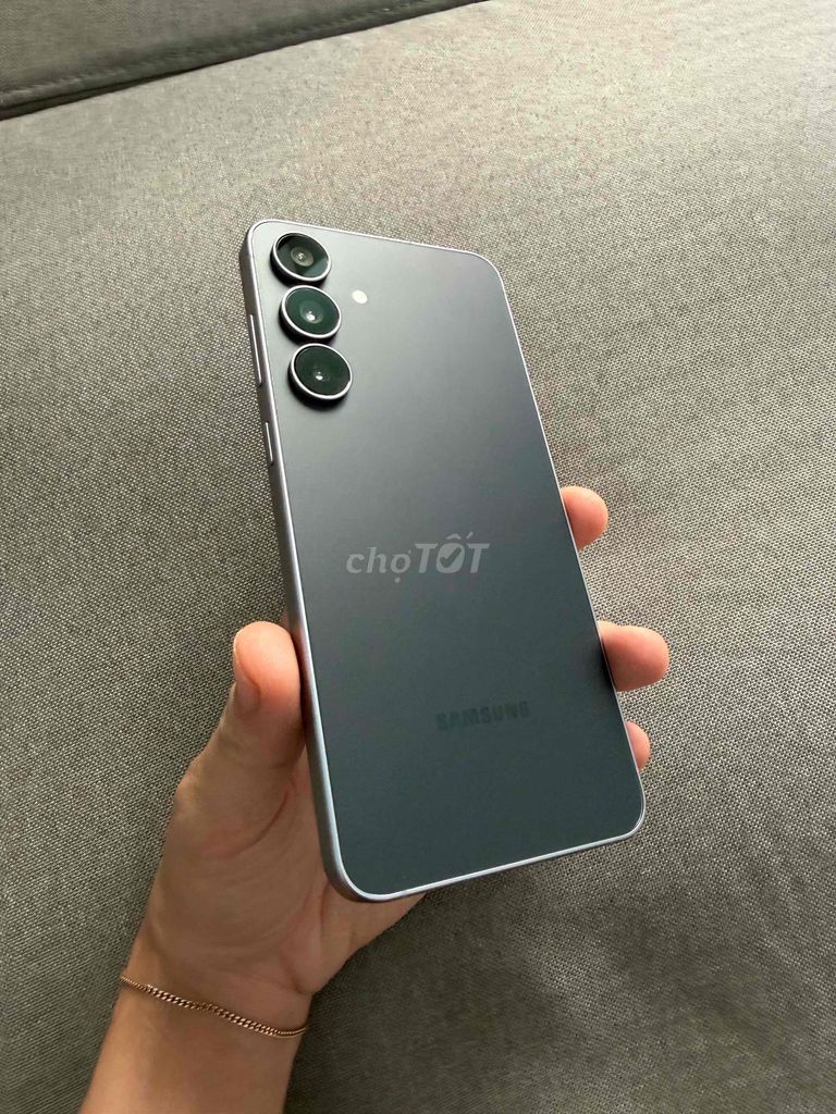 Samsung S25 FE Xám Mới. Mua bán Điện thoại tại Thành phố Thủ Đức Tp Hồ Chí Minh được đăng bởi Bi hình 1