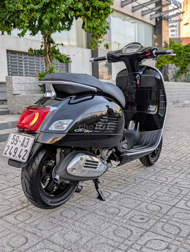 GTS SuperTech 300 HPE Đen 2020. Mua bán Xe máy tại Quận 5 Tp Hồ Chí Minh được đăng bởi Vestan hình 4