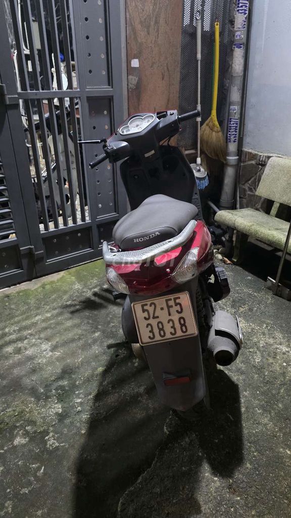 2014 CRV. Mua bán Ô tô tại Quận Tân Phú Tp Hồ Chí Minh được đăng bởi Nguyen thi nhan hình 3