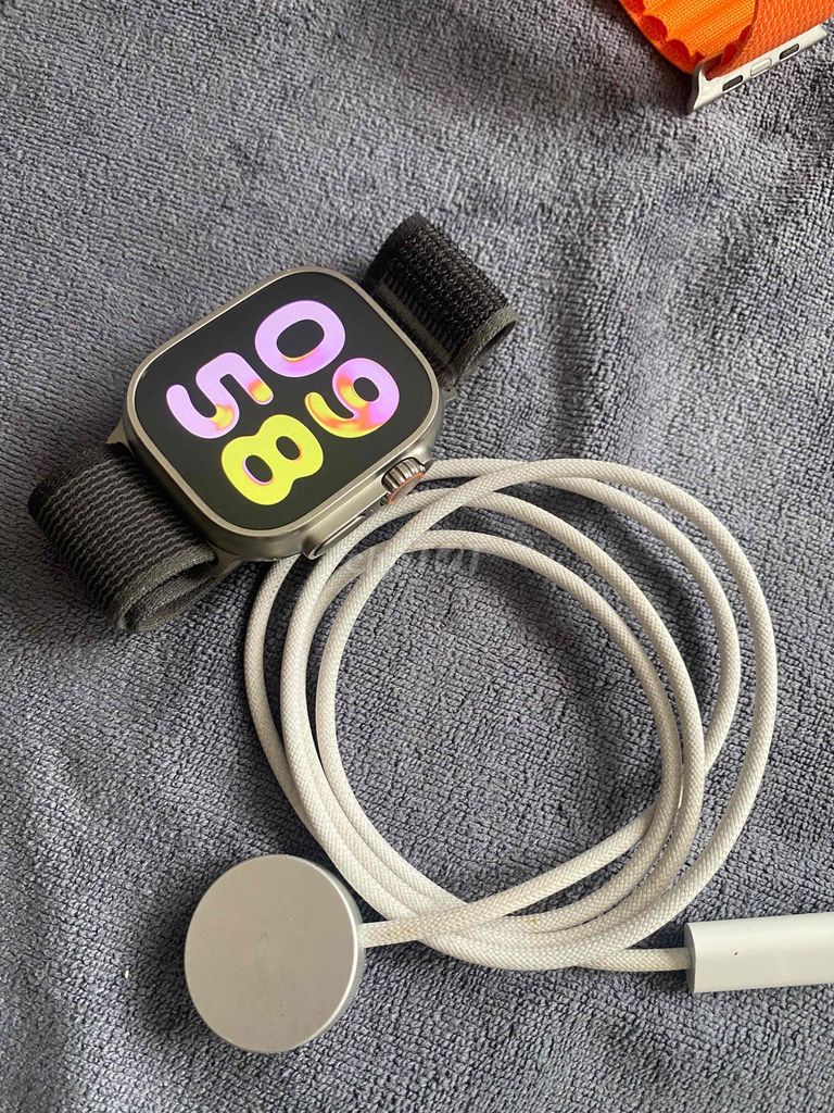 Apple Watch Ultra 1 Xám Đã sử dụng. Mua bán Thiết bị đeo thông minh tại Quận Tân Phú Tp Hồ Chí Minh được đăng bởi Phan Tien Sỹ hình 1