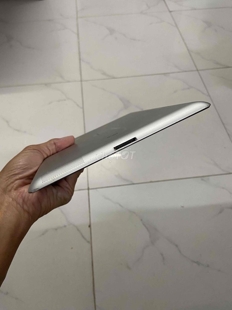 Ipad 3 màn hình Retina 9,7 inch đẹp keng.