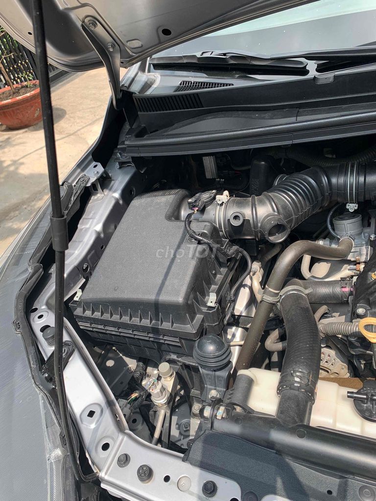 Toyota Innova 2019 2.0E Bạc. Mua bán Ô tô tại Quận 8 Tp Hồ Chí Minh được đăng bởi A Thao hình 11