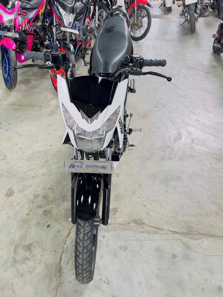 Suzuki Satria F150 Trắng Đỏ Đen. Mua bán Xe máy tại Thị xã Bến Cát Bình Dương được đăng bởi xe máy trả góp tín nghĩa  hình 10