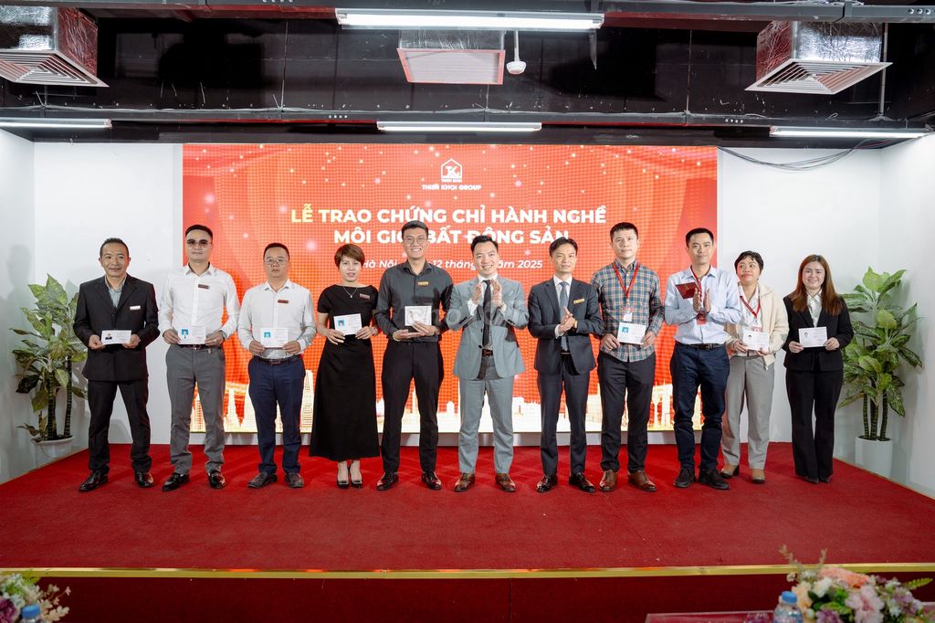 /viec-lam-quan-7-tp-ho-chi-minh/123958454.htm#px=SR-stickyad-[PO-16][PL-top]?i=1