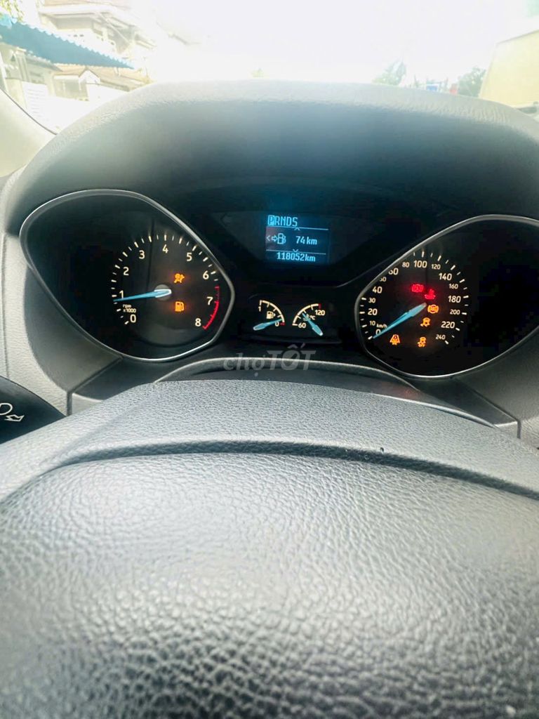 Ford Focus Titanium 1.5L 2017 - 119000 km. Mua bán Ô tô tại Thành phố Đà Lạt Lâm Đồng được đăng bởi Sỹ Thiên Kim Nguyễn hình 4