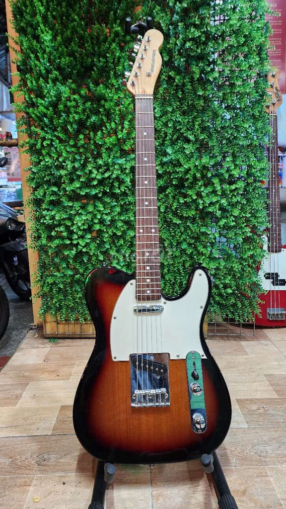 Đàn telecaster Japan đẹp như mới.