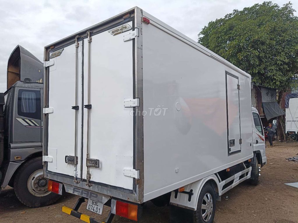 Mitsubishi 3t5,2009 dài 4,3m thùng quyền. Mua bán Xe tải, xe ben tại Quận 12 Tp Hồ Chí Minh được đăng bởi Lê văn Khoa  hình 4