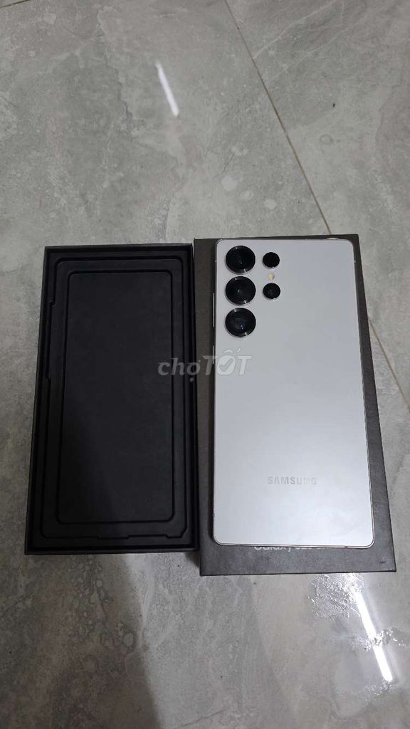 Samsung S25 Ultra Bạc T12.2026. Mua bán Điện thoại tại Quận Liên Chiểu Đà Nẵng được đăng bởi Thien  hình 1