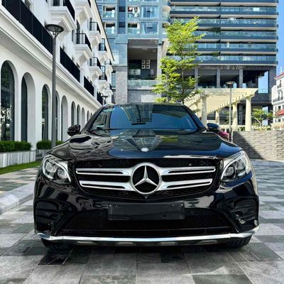 Mercedes Benz GLC Class 2017 300 - 85000 km. Mua bán Ô tô tại Quận Bắc Từ Liêm Hà Nội được đăng bởi Hùng Ô tô