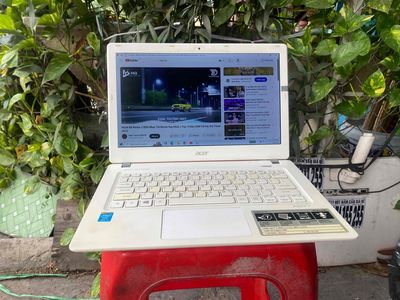 Acer V3-371 i3-4030 ram 8gb ssd 240gb. Mua bán Laptop tại Thành phố Thủ Đức Tp Hồ Chí Minh được đăng bởi Nguyễn Đức Hiền