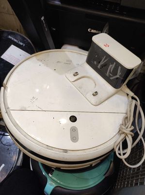 Robot hút bụi Xiaomi màu Trắng đã qua sử dụng. Mua bán Thiết bị vệ sinh, nhà tắm tại Quận Gò Vấp Tp Hồ Chí Minh được đăng bởi Nhu Nk 