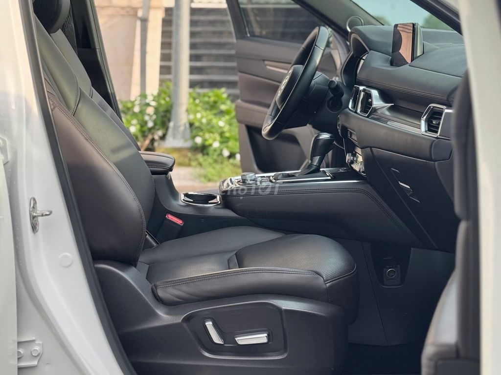 Mazda CX 8 2023 Premium - 40000 km. Mua bán Ô tô tại Thành phố Thủ Đức Tp Hồ Chí Minh được đăng bởi Bùi Nhu Quỳnh hình 10