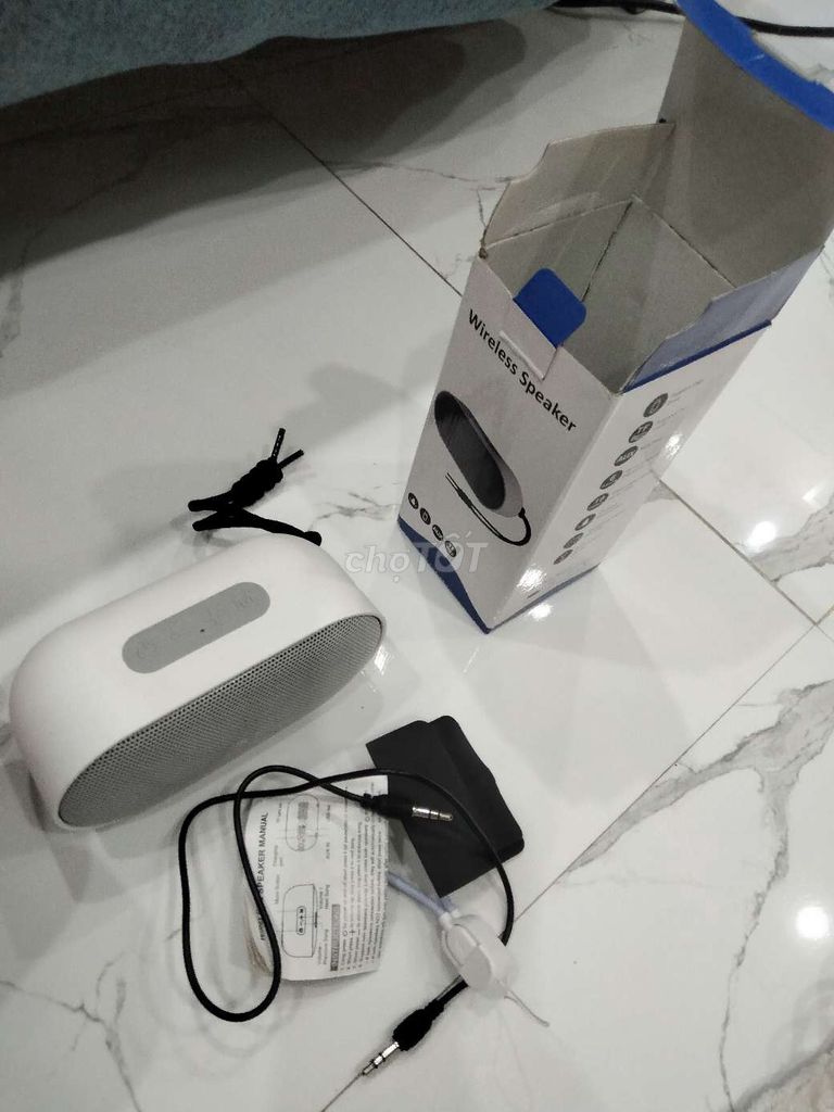 Loa Bluetooth Trắng Đã sử dụng. Mua bán Tivi, Âm thanh tại Quận Đống Đa Hà Nội được đăng bởi Nghĩa hình 1