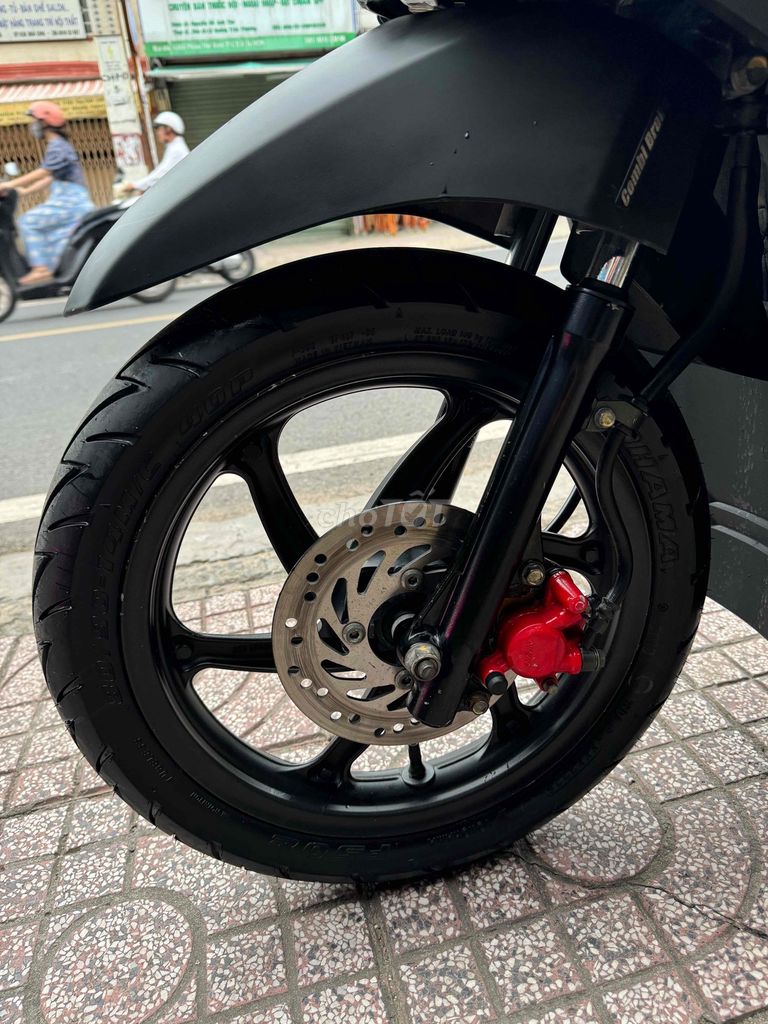 Vision đen 2018 Bstp chính chủ. Mua bán Xe máy tại Quận 8 Tp Hồ Chí Minh được đăng bởi Liêm Lê hình 6