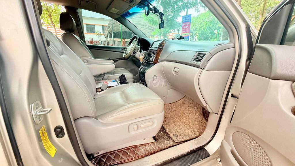 Toyota Sienna 3.5 V6 Nhập Mỹ. Mua bán Ô tô tại Quận Hoàng Mai Hà Nội được đăng bởi Phạm quang đồng hình 17