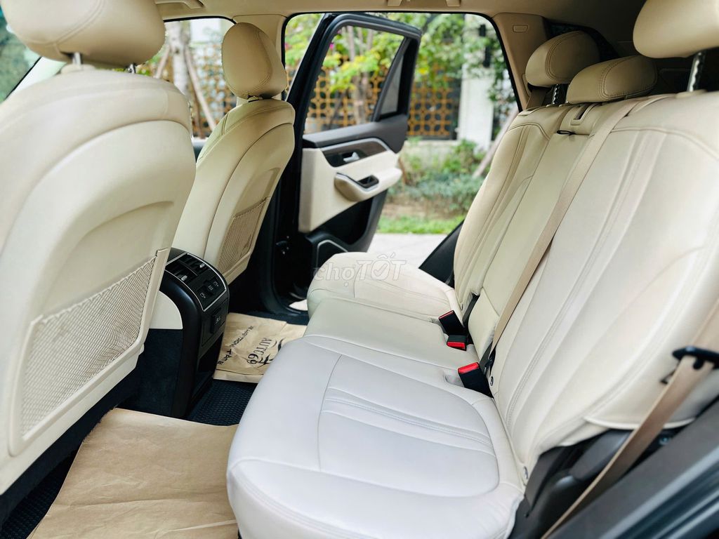 VinFast Lux SA Premium 2020 Đen 38000 km. Mua bán Ô tô tại Quận Bắc Từ Liêm Hà Nội được đăng bởi Nguyễn Văn Hoàng hình 5