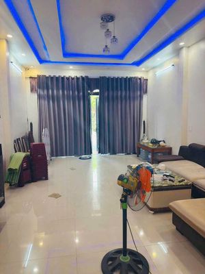 Аренда · 3 комн. · 100 м² · Quận Cẩm Lệ, ул. Cổ mân mai