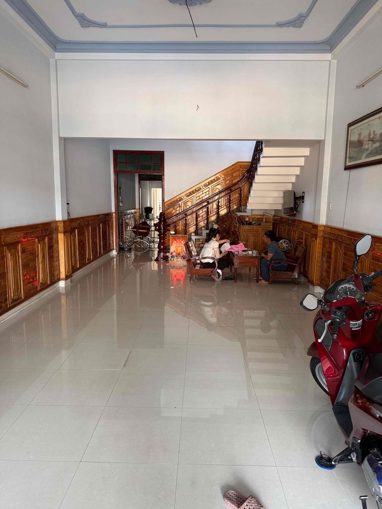Bán nhà mặt tiền ql1a - bình định Bán nhà mặt tiền ql1a - bình định