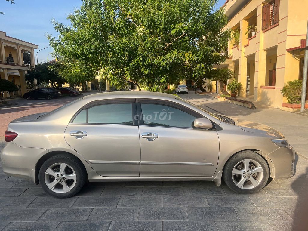 Toyota Altis 2014 2.0 140000 km. Mua bán Ô tô tại Huyện Đông Anh Hà Nội được đăng bởi Nguyễn việt anh hình 4