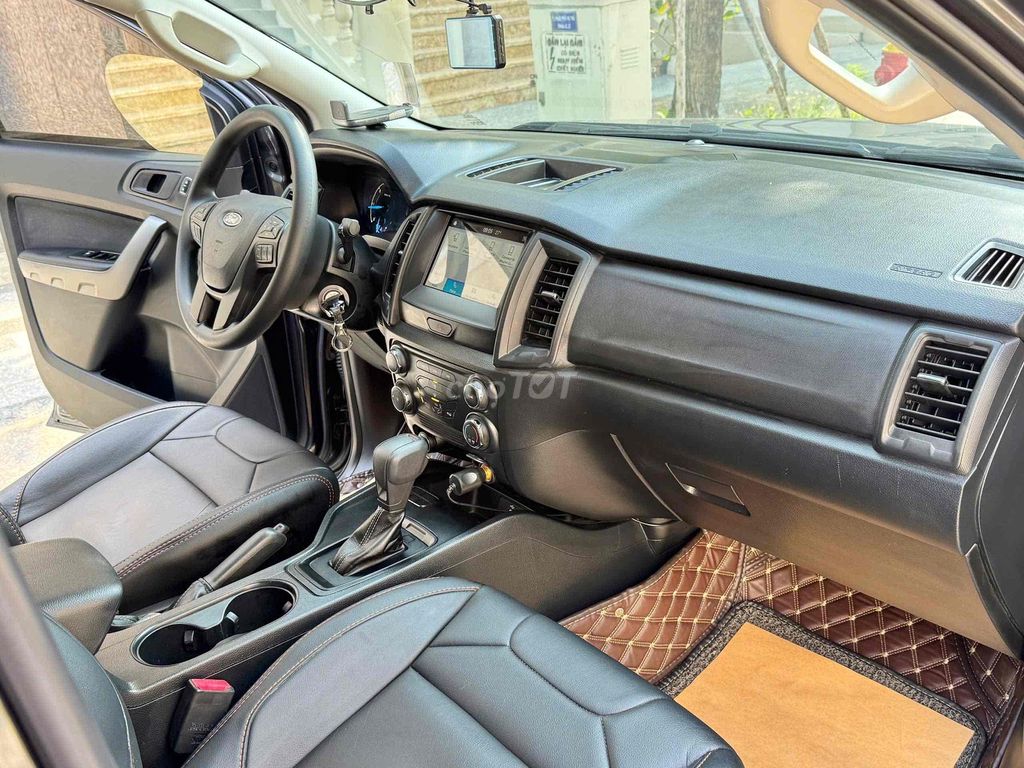Ford Ranger XLS 2.2AT 2021 nhập Thái cực mới. Mua bán Ô tô tại Thành phố Thủ Đức Tp Hồ Chí Minh được đăng bởi Thiện Hướng  hình 19