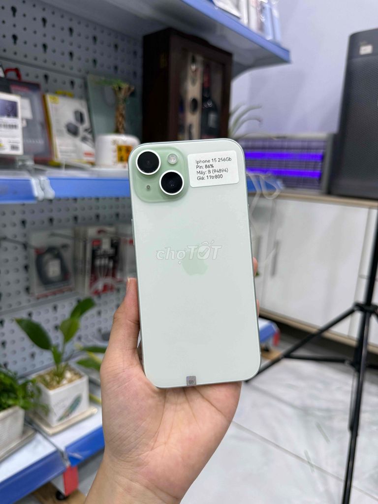 Apple iPhone 15 256GB Xanh mint Zin full. Mua bán Điện thoại tại Huyện Hóc Môn Tp Hồ Chí Minh được đăng bởi Luân Hoài hình 1