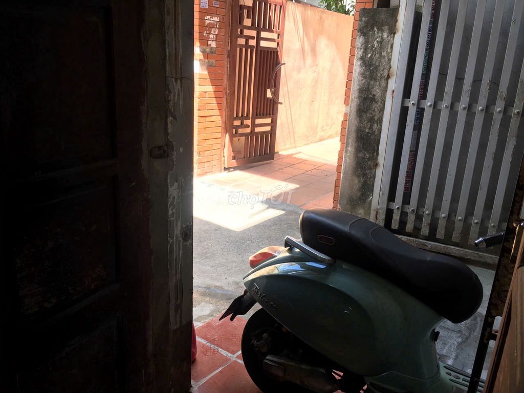 bán nhà Miếu Hai Xã
