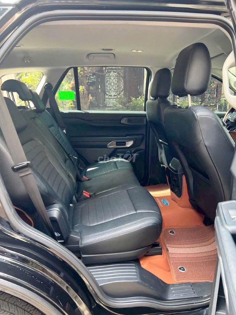 Everest Sport Đen 2023. Mua bán Ô tô tại Thành phố Đà Lạt Lâm Đồng được đăng bởi Lê Tấn Đạt hình 4