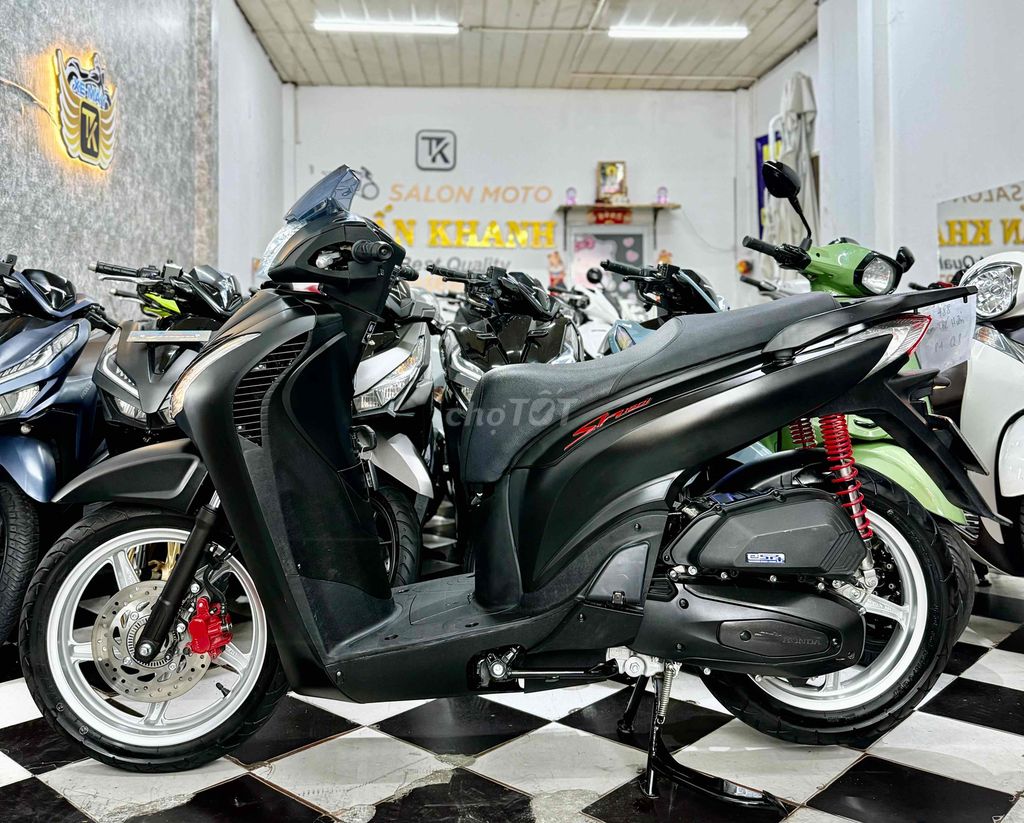 ❤️Honda SH 160 ABS (T) Up 2010, Oder 1400Km. Mua bán Xe máy tại Quận 8 Tp Hồ Chí Minh được đăng bởi Tấn Đạt hình 4
