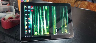 Hot!rẻ Surface go mượt mà 8G/128G. Mua bán Máy tính bảng tại Huyện Nhơn Trạch Đồng Nai được đăng bởi Vi Tính Quốc Đạt 