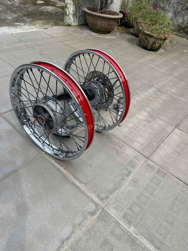 Mâm xe Future Neo Kim loại Đỏ. Mua bán Phụ tùng xe tại Quận Cẩm Lệ Đà Nẵng được đăng bởi hồ chí hiếu hình 3