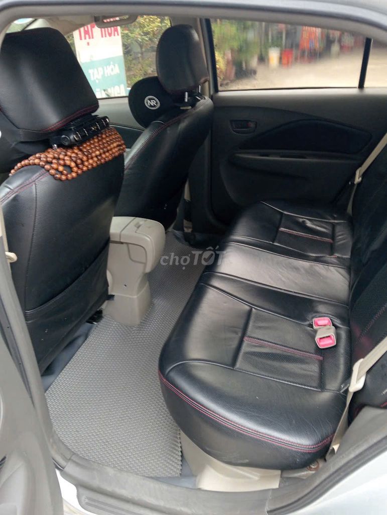 Toyota Yaris 2011 1.3 AT - 170000 km. Mua bán Ô tô tại Huyện Yên Thủy Hòa Bình được đăng bởi Trần Quỳnh hình 4