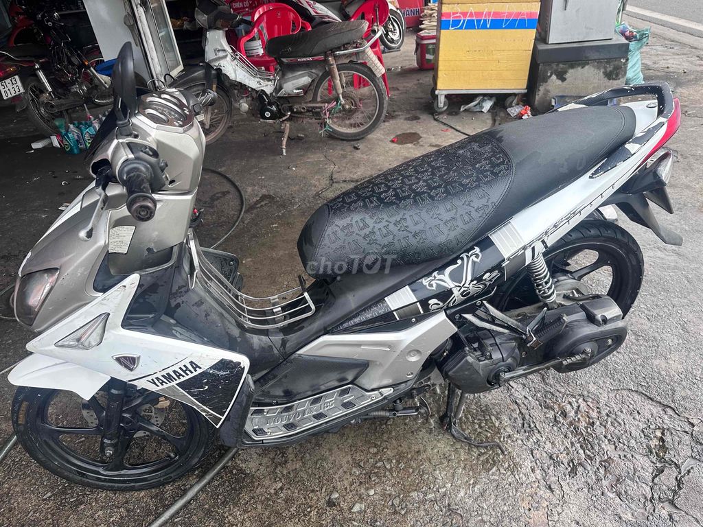 xe nhật giá rẻ máy êm. Mua bán Xe máy tại Thị xã Tân Uyên Bình Dương được đăng bởi sơn hình 5