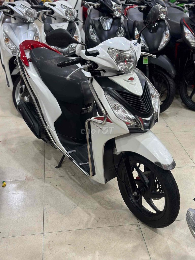 Honda Vison 2020.BSTP.Chính chủ.Khoá Makey.. Mua bán Xe máy tại Quận 6 Tp Hồ Chí Minh được đăng bởi Cửa Hàng Xe Máy Hoà Bùi hình 3