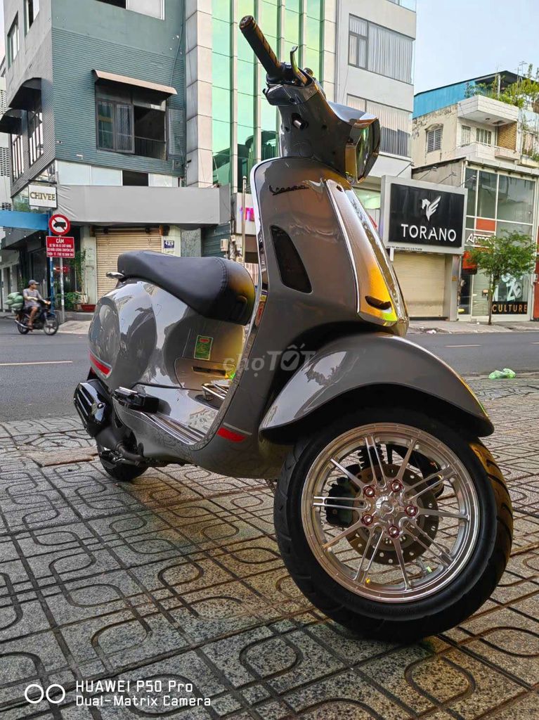 Vespa Sprint 150 Full đồ chơi Odo 5000km. Mua bán Xe máy tại Quận 10 Tp Hồ Chí Minh được đăng bởi Nguyễn Đình Nguyên hình 7