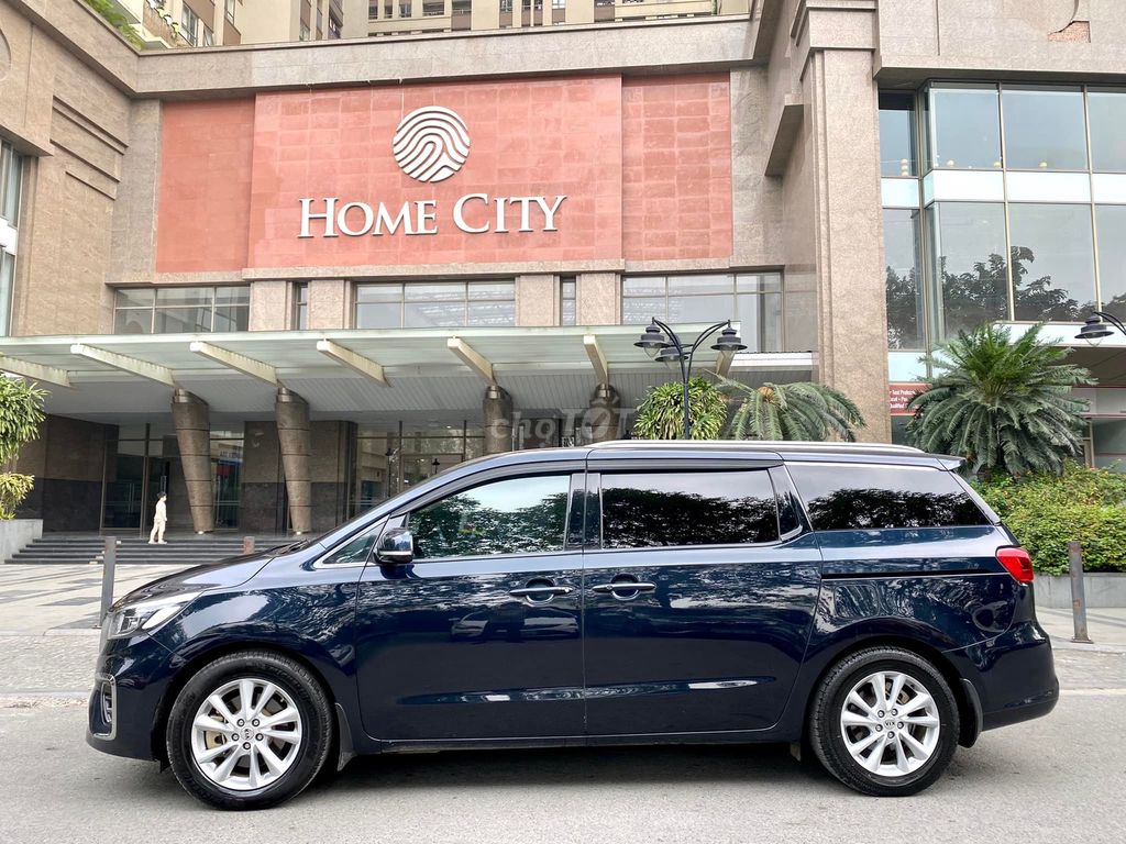 Kia Sedona 2020 2.2 DAT Luxury Full dầu 120,000 km. Mua bán Ô tô tại Thành phố Thủ Đức Tp Hồ Chí Minh được đăng bởi Đức Tứ Bánh hình 3