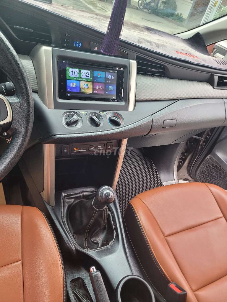 Innova 2018 2.0E - 16000 km. Mua bán Ô tô tại Quận Kiến An Hải Phòng được đăng bởi QUÝ TRẦN AUTO hình 11