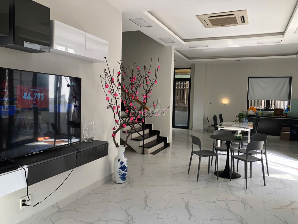 CHO THUÊ BIỆT THỰ KHU LUCASTA VILLA 5PN ĐẦY ĐỦ NỘI THẤT LIÊN PHƯỜNG