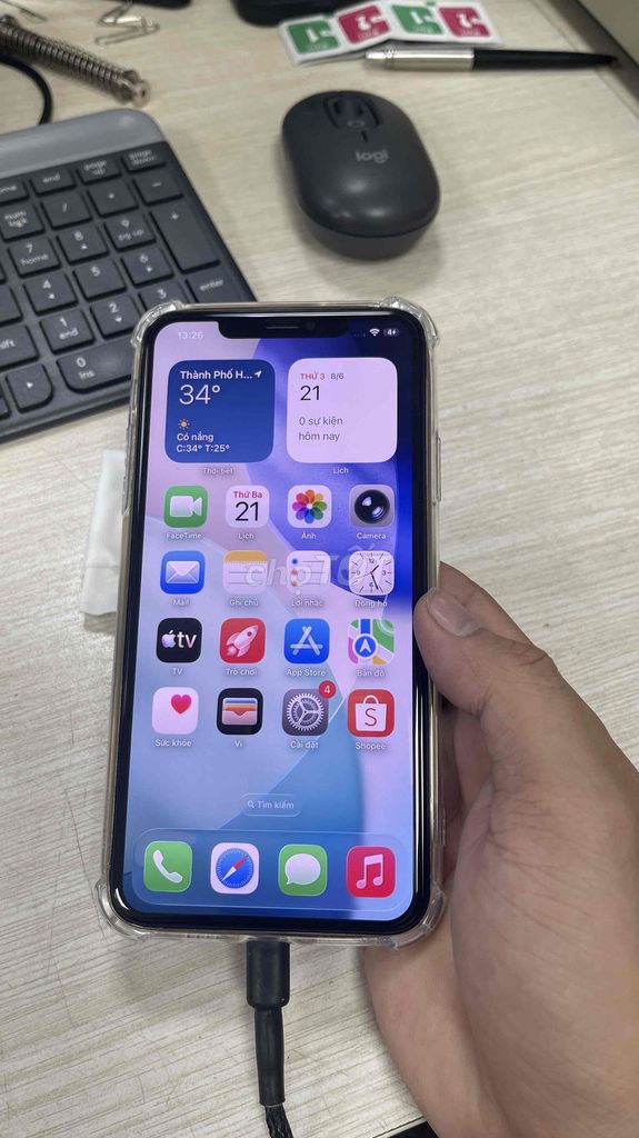 Apple iPhone 11 Pro Max 64GB Vàng Mỹ 99%. Mua bán Điện thoại tại Thành phố Thủ Dầu Một Bình Dương được đăng bởi Vinh hình 1